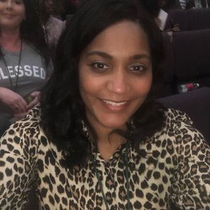 Meet your Posher, Yolanda